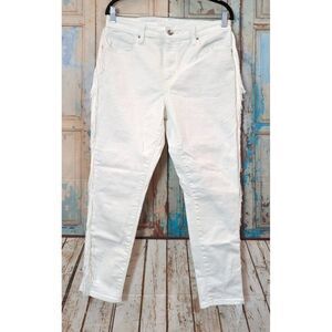 Levis Womens Size 32 White Light Wash Regular Fit Mid Rise Denim Skinny Jeans